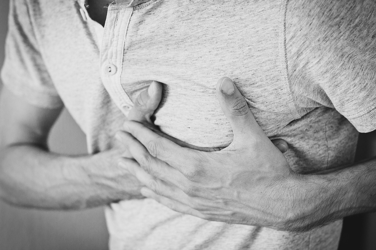 30 Useful Home Remedies For Heartburn: